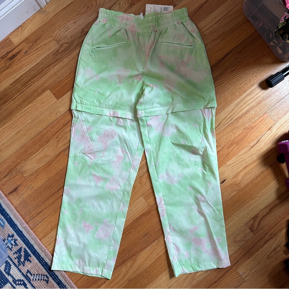 Fabletics Green and Pink Tie-Dye Zip off Pants to Shorts Sz. Large